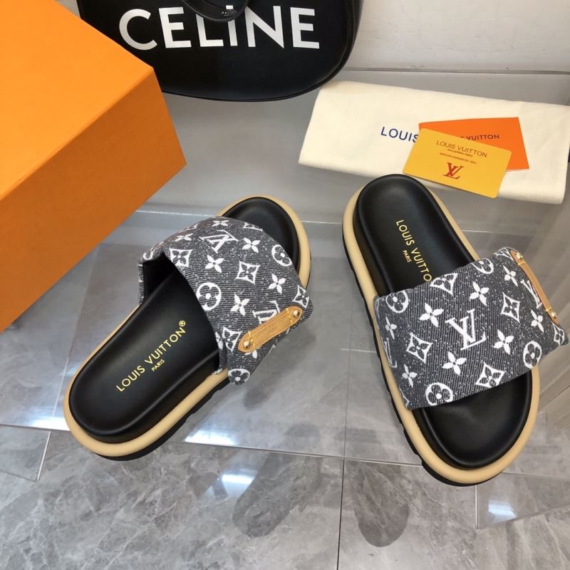 Louis Vuitton Slippers